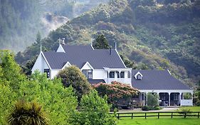 Country Homestead At Black Sheep Farm